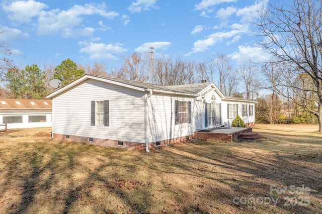 10092 Nc Highway 210 None, Four Oaks, NC 27524
