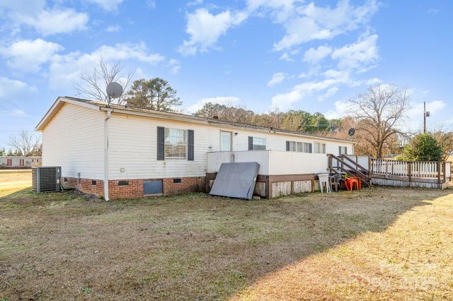 10092 Nc Highway 210 None, Four Oaks, NC 27524