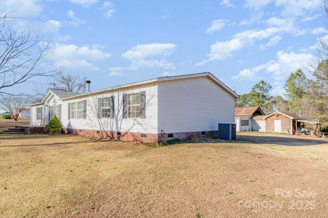 10092 Nc Highway 210 None, Four Oaks, NC 27524