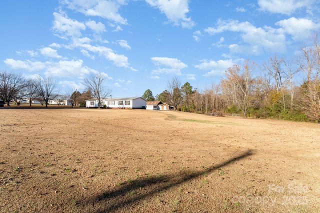 10092 Nc Highway 210 None, Four Oaks, NC 27524