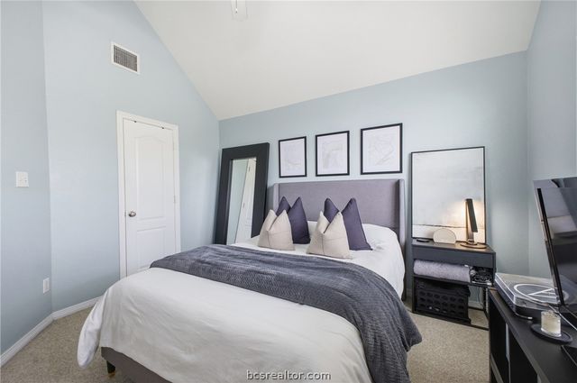 1000 Spring Loop 2105, College Station, TX 77840