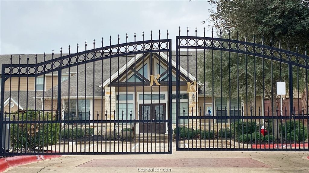 1000 Spring Loop 2105, College Station, TX 77840 — photo 2