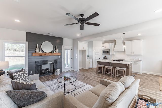 128 Fairways Pass, Meridianville, AL 35759