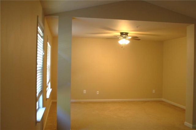 3328 Castleberry Village Circle, Cumming, GA 30040