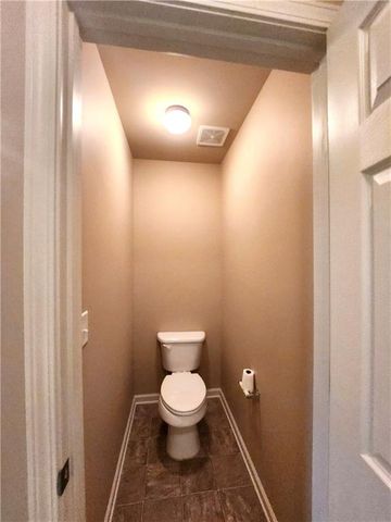 3328 Castleberry Village Circle, Cumming, GA 30040