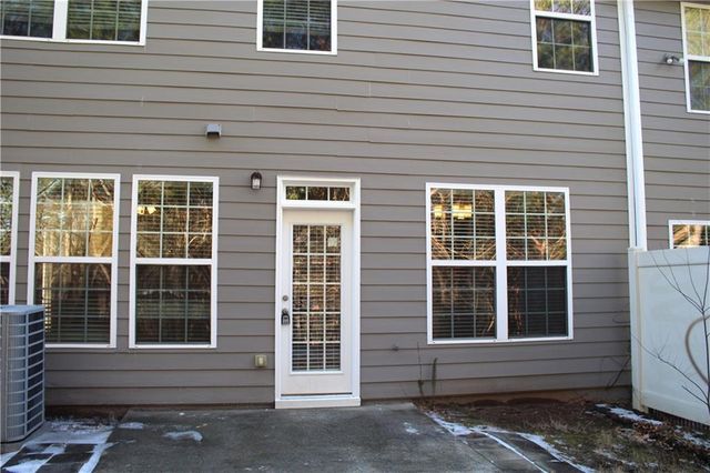 3328 Castleberry Village Circle, Cumming, GA 30040