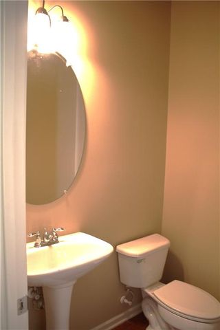 3328 Castleberry Village Circle, Cumming, GA 30040