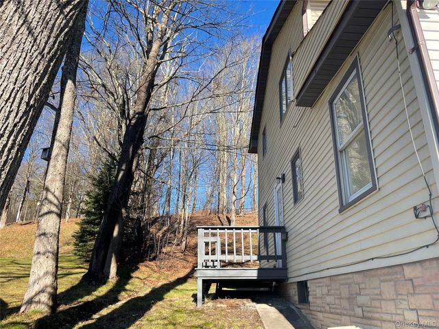 4 Worden Lane, White Sulphur Spring, NY 12787