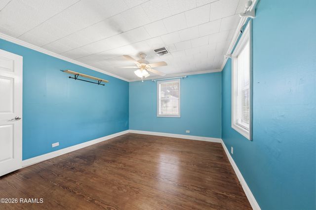 14239 Saint Elmo Road, Erath, LA 70533