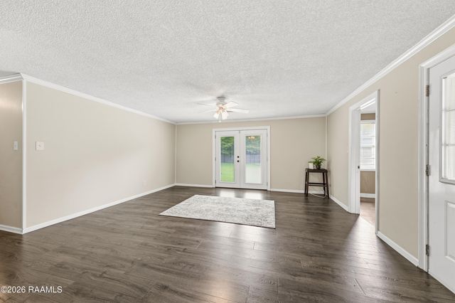 14239 Saint Elmo Road, Erath, LA 70533