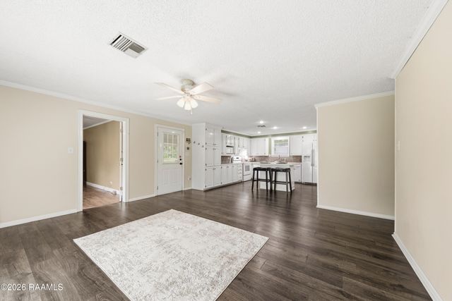 14239 Saint Elmo Road, Erath, LA 70533