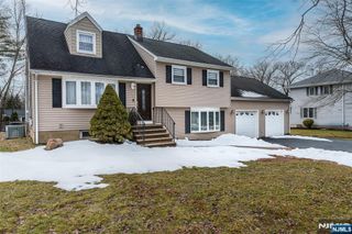 75 Longport Road, Wayne, NJ 07470