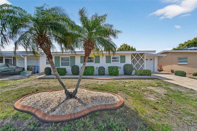 1612 CHEVY CHASE DRIVE, Sun City Center, FL 33573