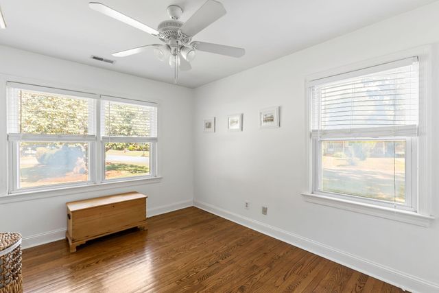 20 Huguenot Avenue, Charleston, SC 29407