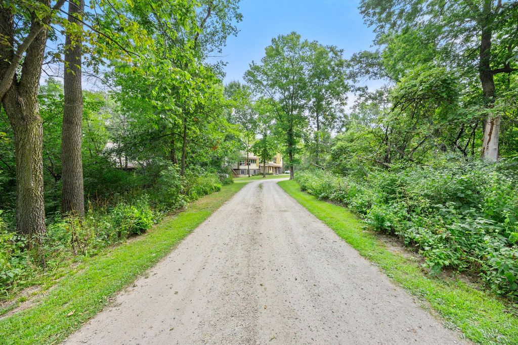 6093 County 24 Boulevard, Cannon Falls, MN 55009 — photo 2