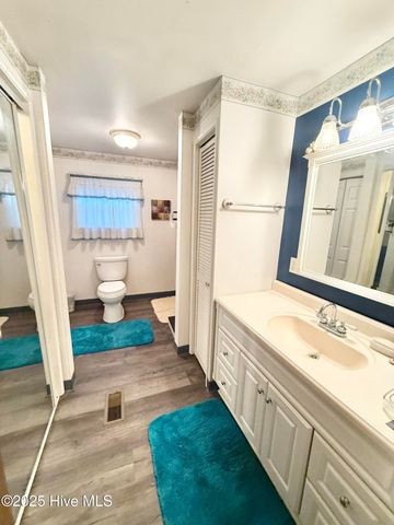 51 Robin Lane, Oriental, NC 28571