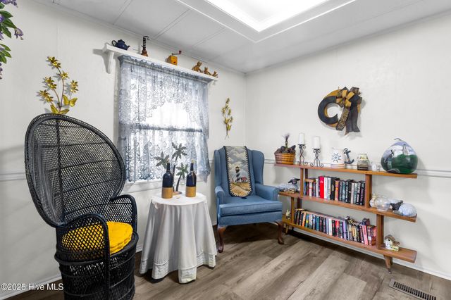 51 Robin Lane, Oriental, NC 28571