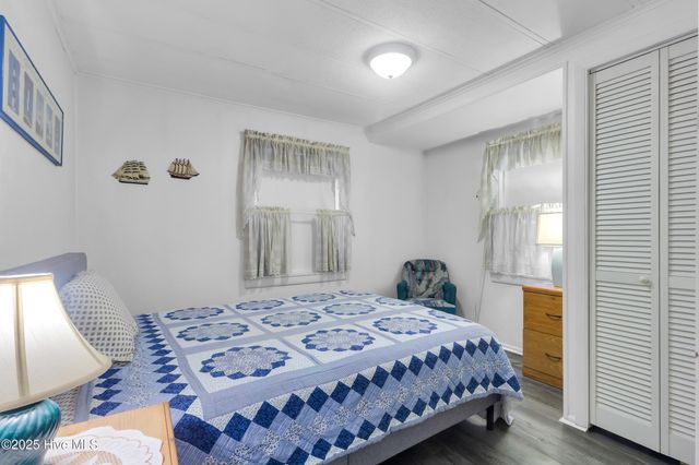 51 Robin Lane, Oriental, NC 28571