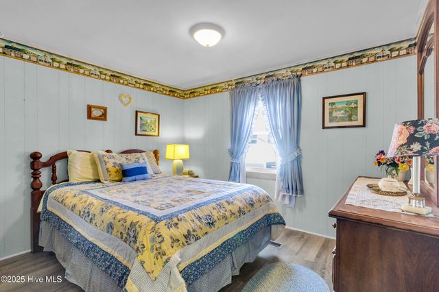 51 Robin Lane, Oriental, NC 28571