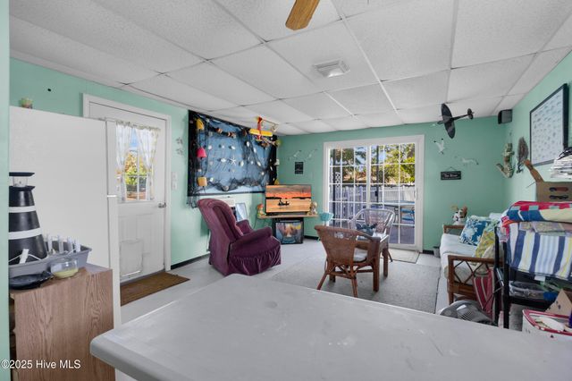 51 Robin Lane, Oriental, NC 28571