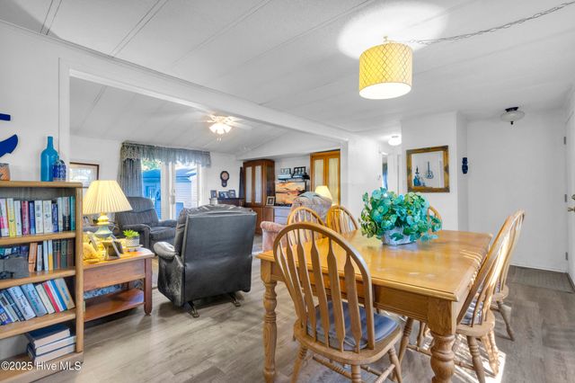 51 Robin Lane, Oriental, NC 28571