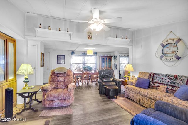 51 Robin Lane, Oriental, NC 28571