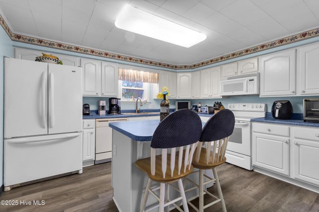 51 Robin Lane, Oriental, NC 28571