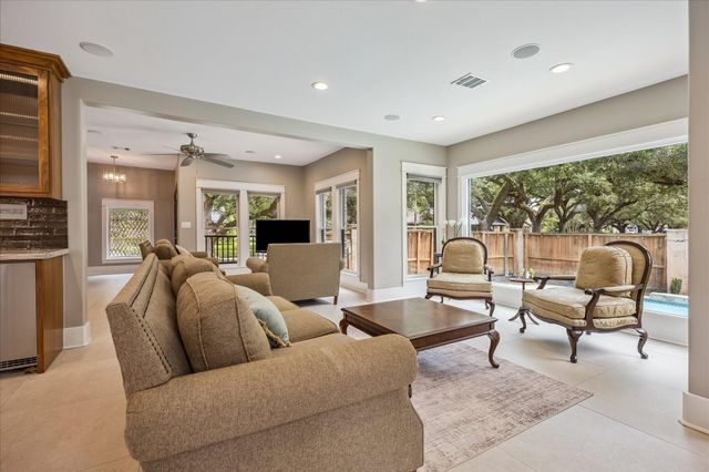 4344 Clay Street, Houston, TX 77023