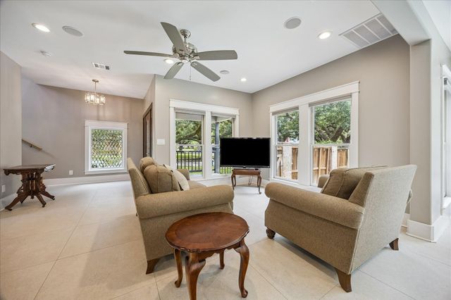 4344 Clay Street, Houston, TX 77023