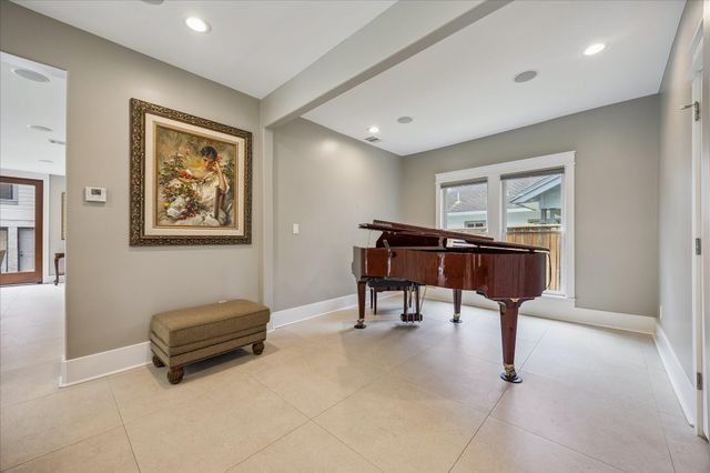 4344 Clay Street, Houston, TX 77023