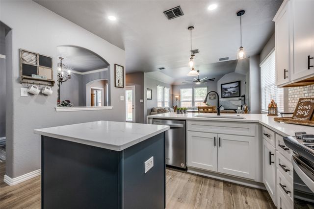 1401 Bonham Parkway, Lantana, TX 76226