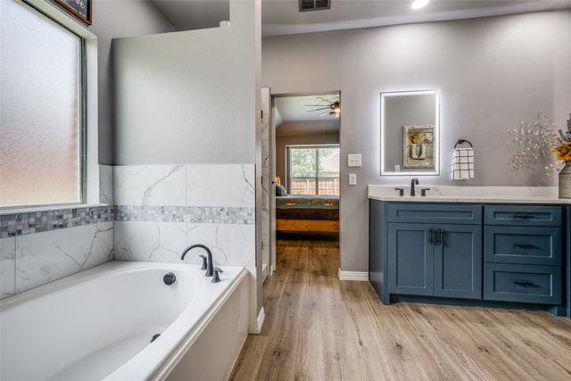 1401 Bonham Parkway, Lantana, TX 76226
