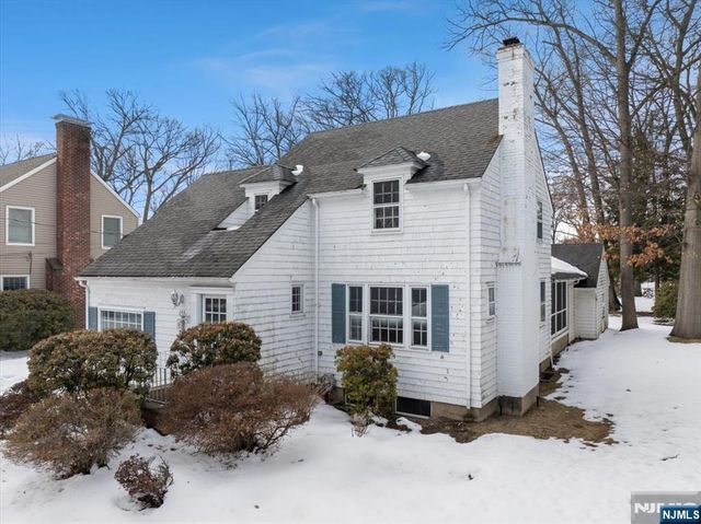 364 Owen Avenue, Fair Lawn, NJ 07410