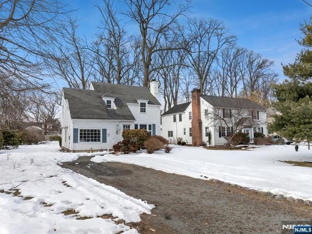 364 Owen Avenue, Fair Lawn, NJ 07410