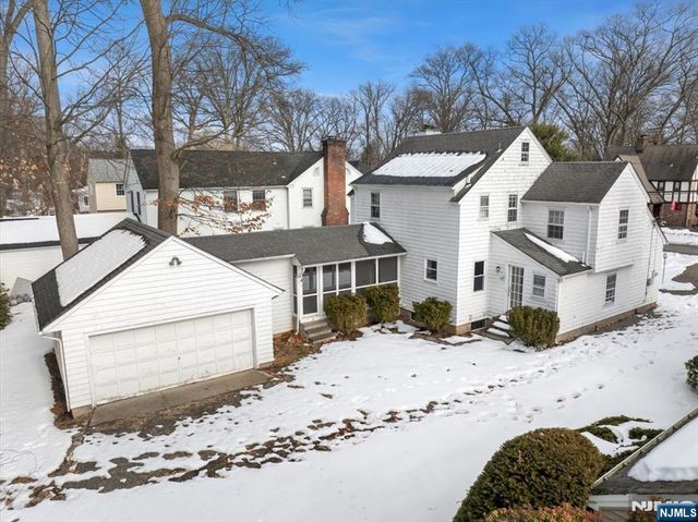 364 Owen Avenue, Fair Lawn, NJ 07410