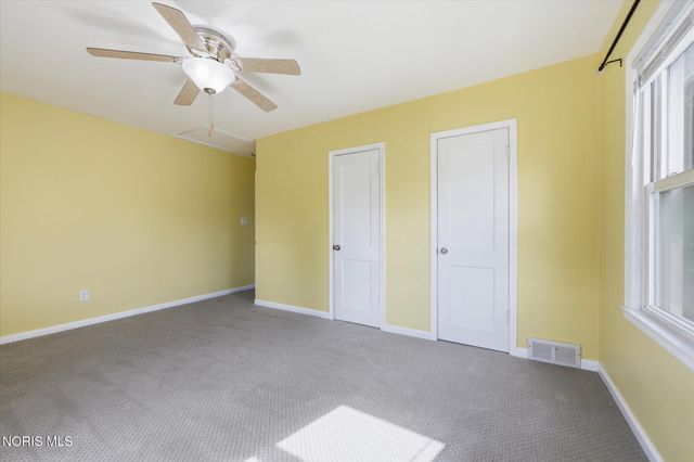 724 Inwood Place, Maumee, OH 43537