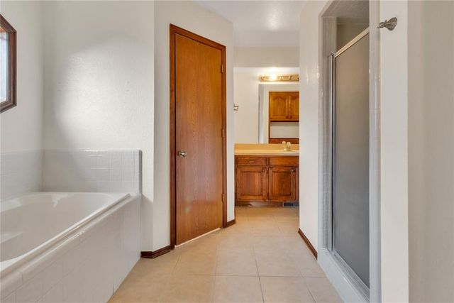 12205 Cantle Road, Oklahoma City, OK 73120