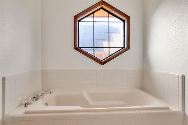 12205 Cantle Road, Oklahoma City, OK 73120