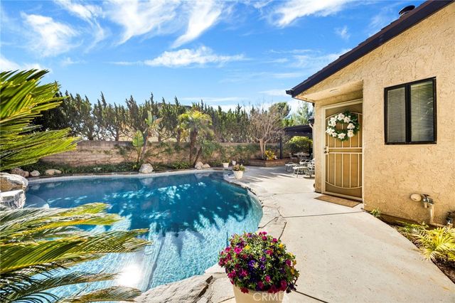 2234 Flintridge, Glendale, CA 91206