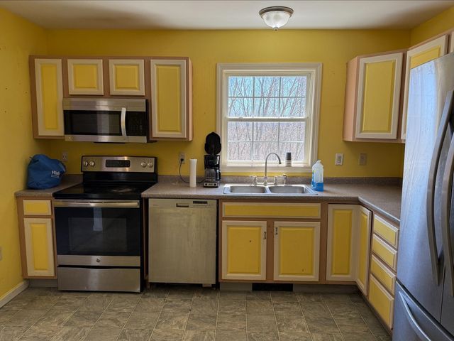 435 Pick Pocket Road, Wakefield, NH 03830