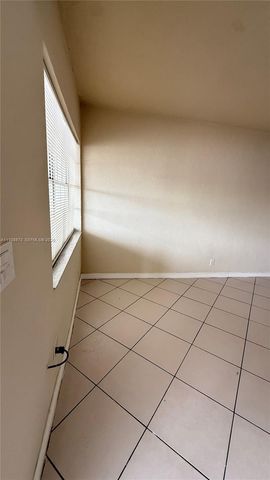 330 74th St 16, Miami Beach, FL 33141