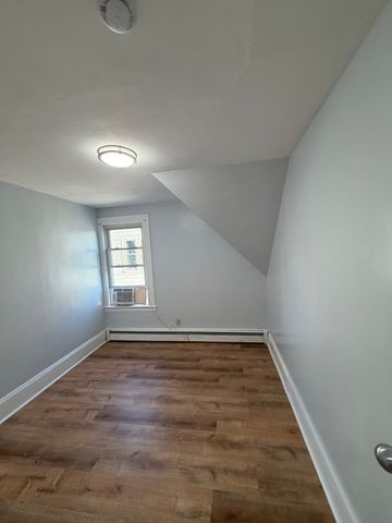 55 Harwood St 3, Lynn, MA 01902