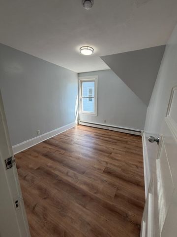 55 Harwood St 3, Lynn, MA 01902