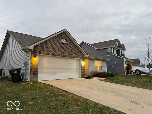 1921 Cold Springs Drive, Pendleton, IN 46064