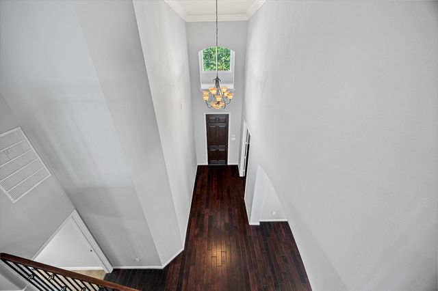35 Woodmoor Place, Magnolia, TX 77354