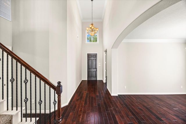 35 Woodmoor Place, Magnolia, TX 77354