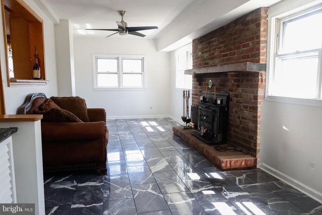 53 KIRKWOOD RD, Gibbsboro, NJ 08026