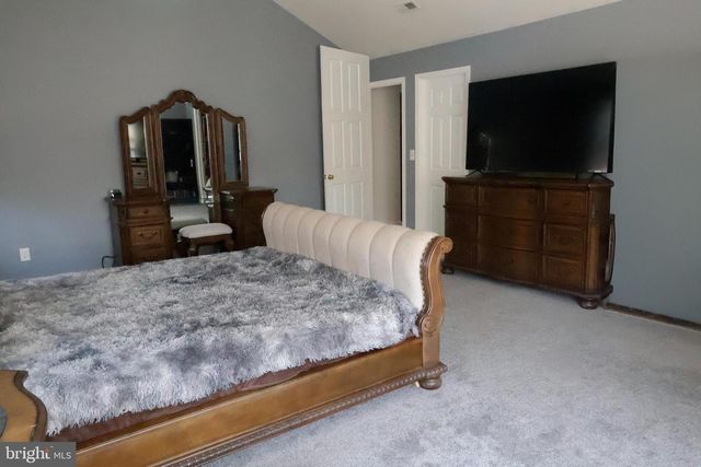 53 KIRKWOOD RD, Gibbsboro, NJ 08026