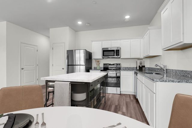 190 Halstead Drive, Moncks Corner, SC 29461