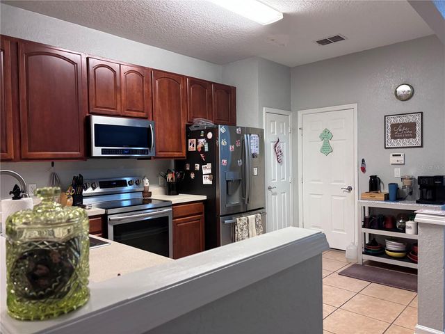 1121 LOYOLA COURT, Sanford, FL 32771
